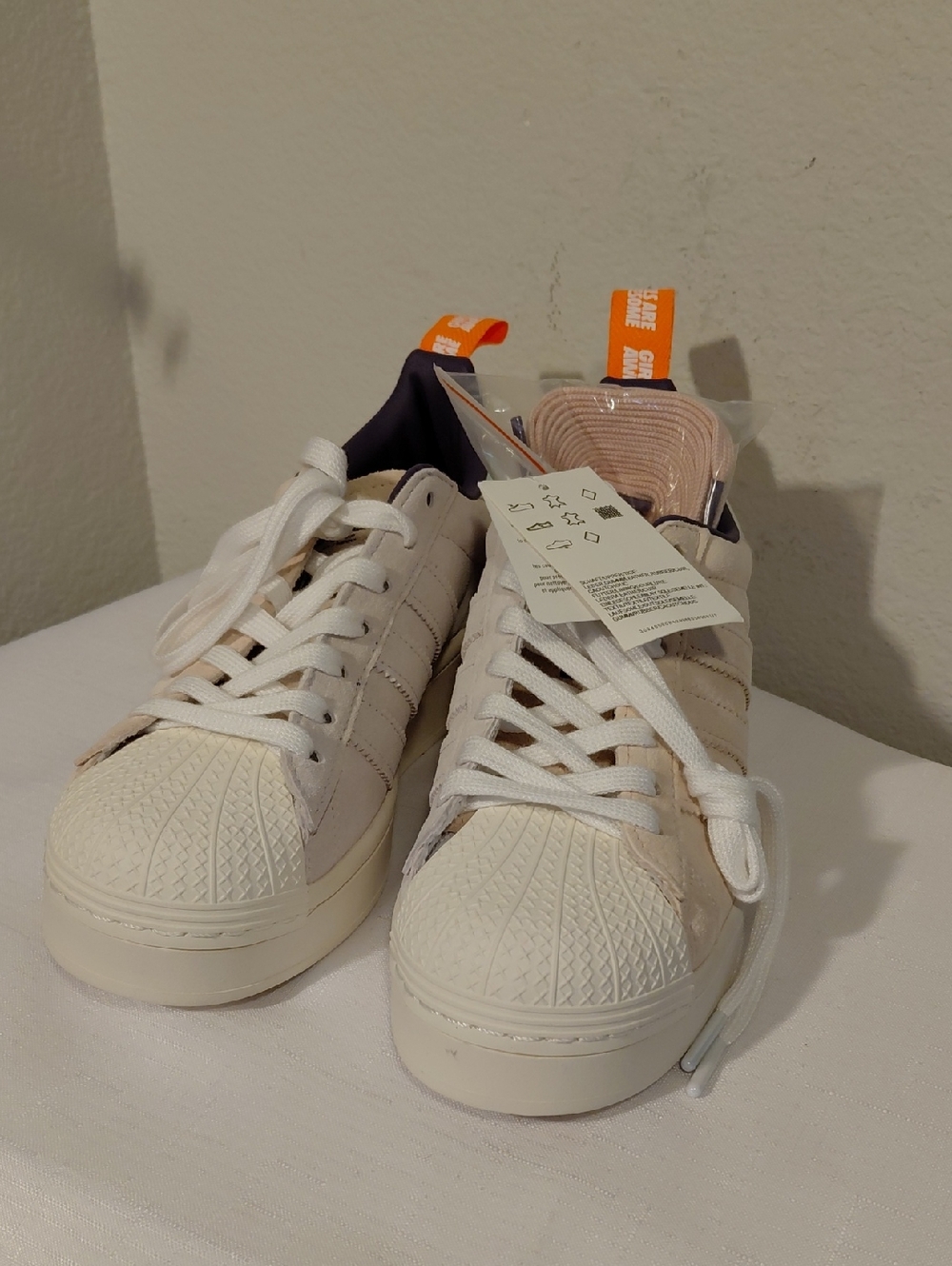 Addidas Plateau Low-Top Sneakers